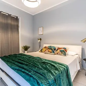 https://design-apartments-sassari-via-roma.in-sardinia.net