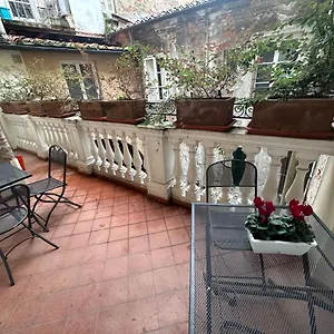 https://in-centro-lovely-home.it-tuscanyhotel.com